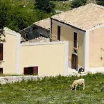 Tenuta Margitello *