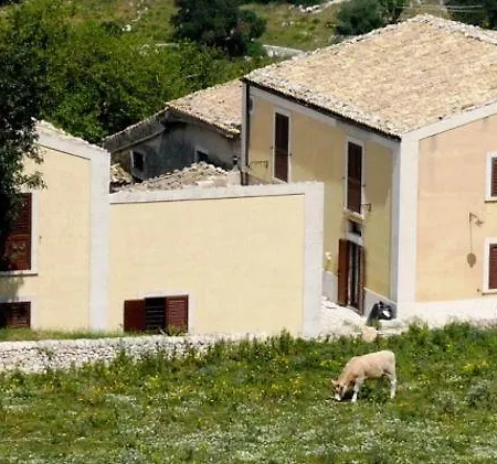 Tenuta Margitello *