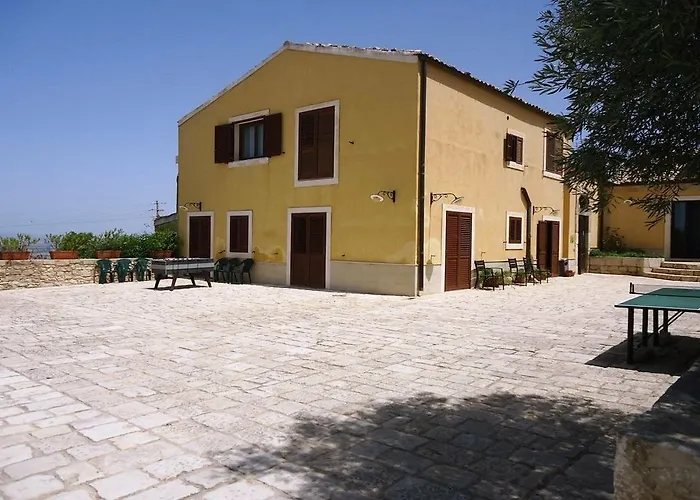 Gospodarstwo agroturystyczne Tenuta Margitello Comiso